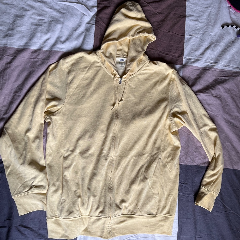 Uniqlo Yellow Hoodie, size men's XL